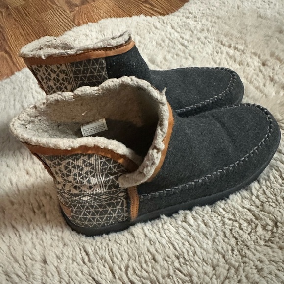 Sanuk Women's Nice Bootah Ojai Ankle Boot - Picture 2 of 9